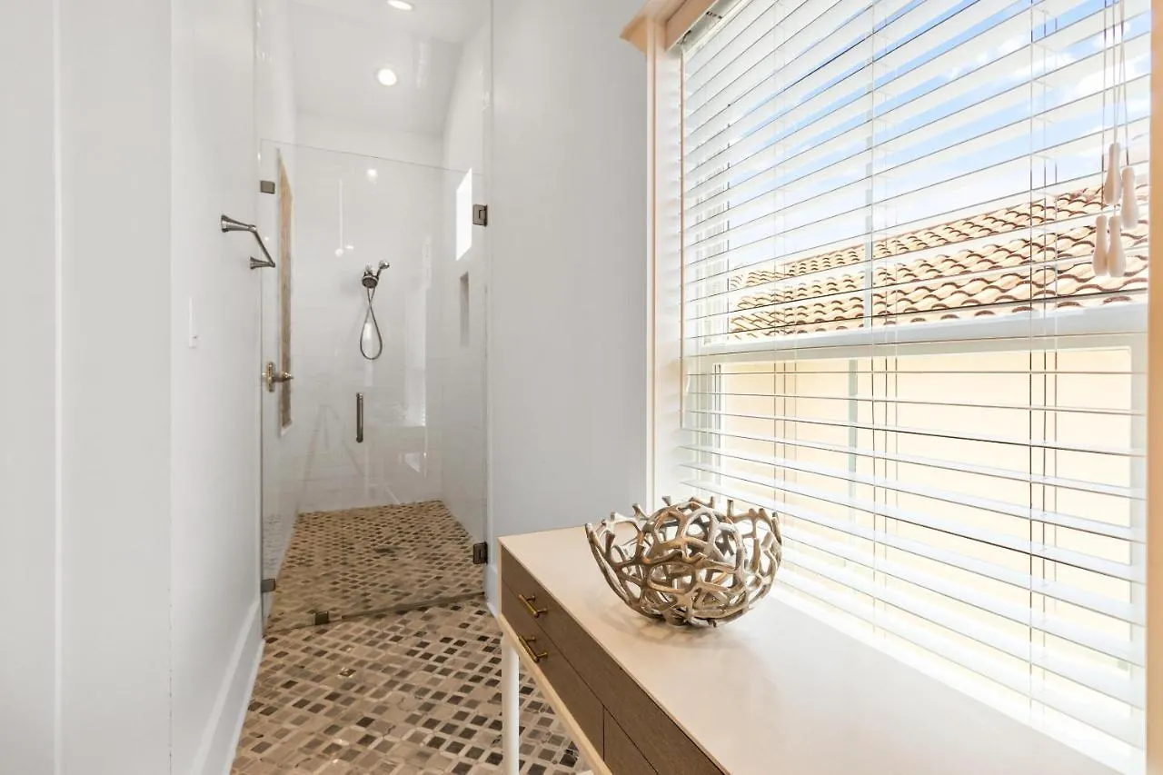 Destins Gem Holiday home