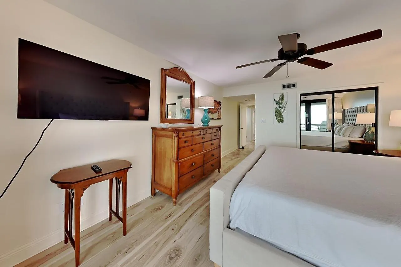 Apartment Edgewater 1204