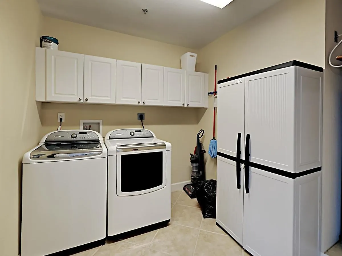 Apartment Harbor Landing 601a *