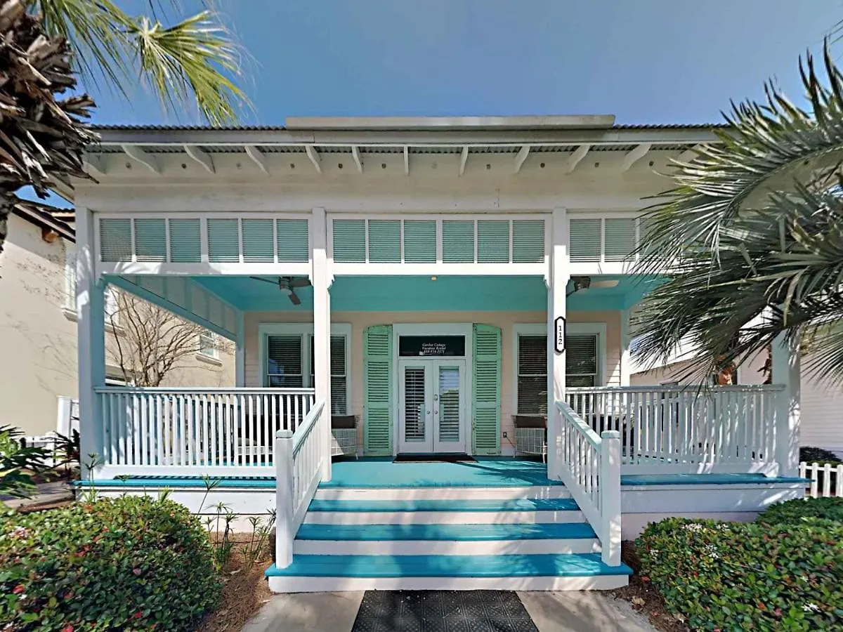 A Garden Holiday home Destin