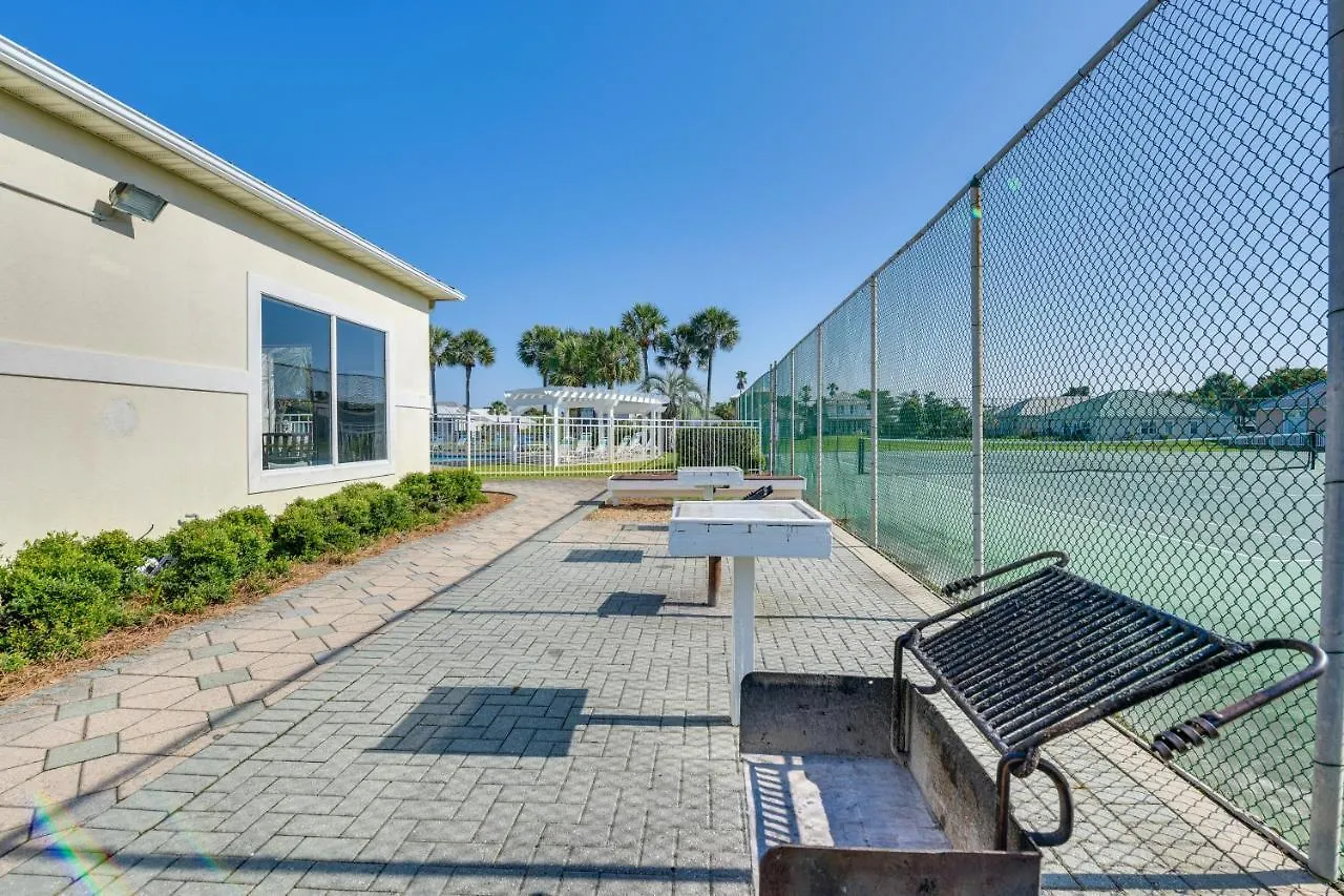 Well-appointed Family On Miramar Beach! Apartment