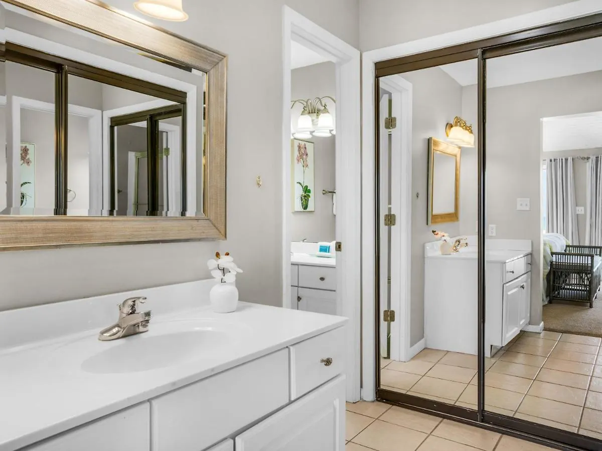 Holiday home Quiet Surf Townhomes Ii #2 By Newman-dailey