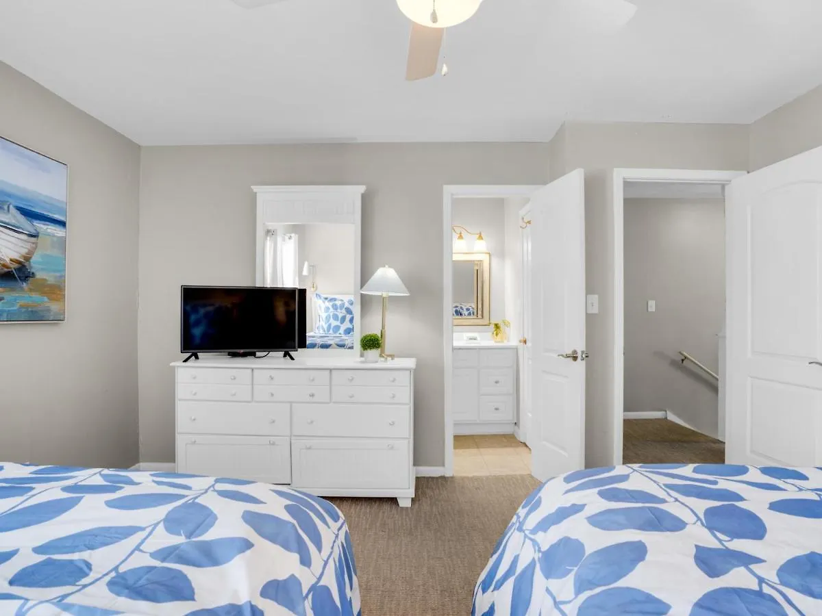 Quiet Surf Townhomes Ii #2 By Newman-dailey * Destin