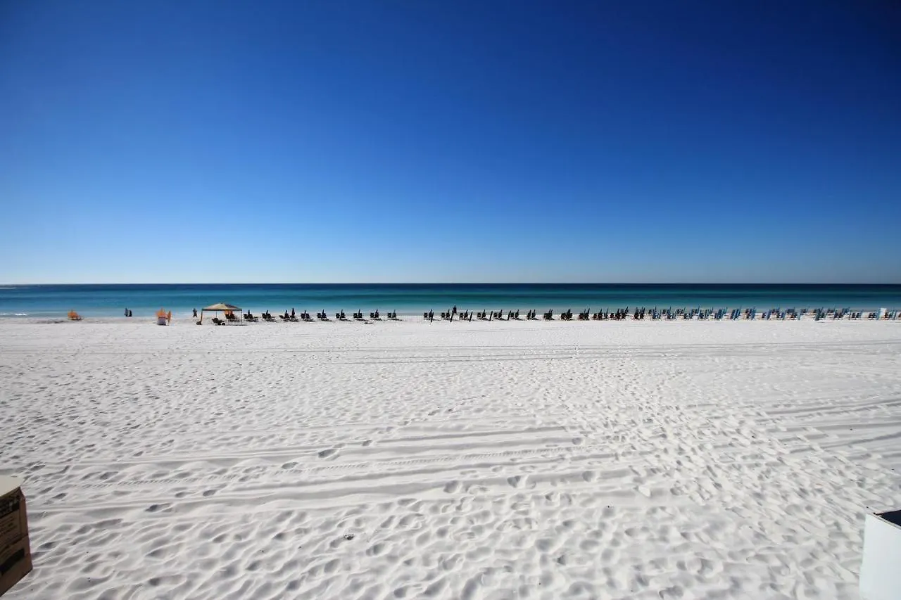 Holiday home Sleeps 8! Newly Remodeled Beachfront 10th Floor Gulf Views At Westwinds In Sandestin Destin