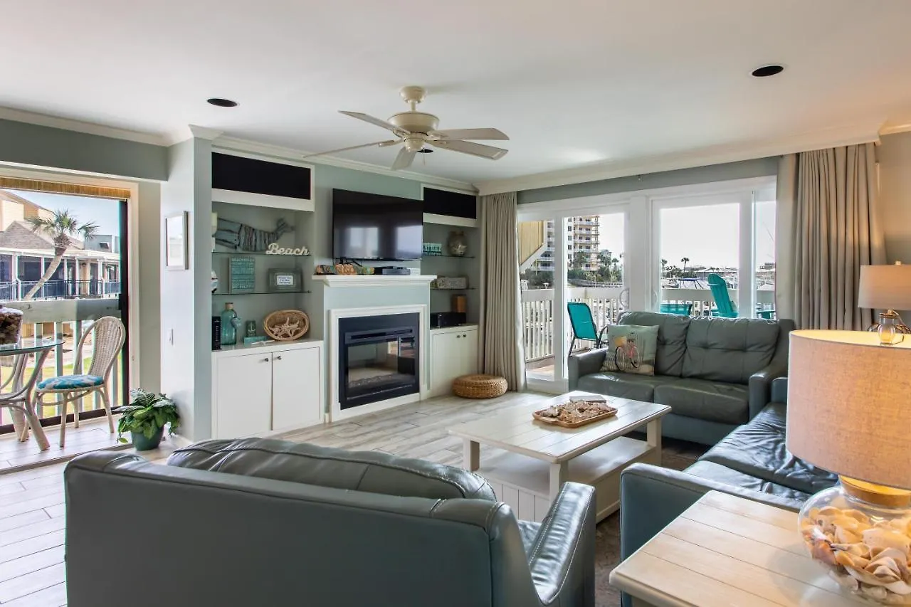 Sandpiper Cove 1230 * Destin