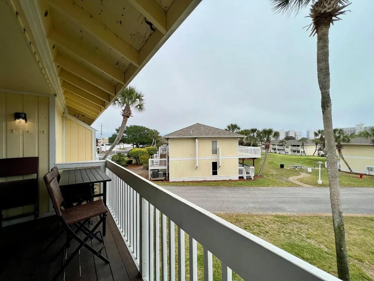 Sandpiper Cove 2002 * Destin