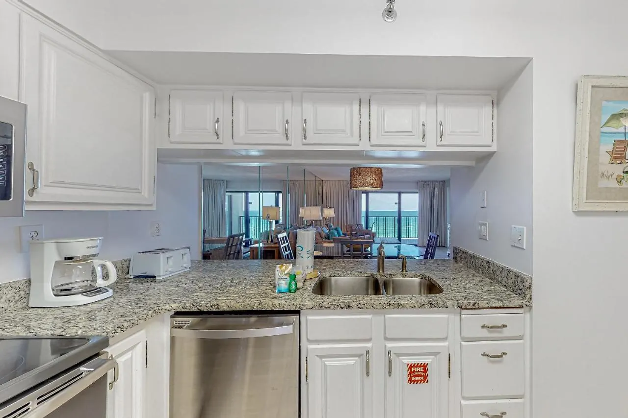 Emerald Towers 605 Apartment Destin