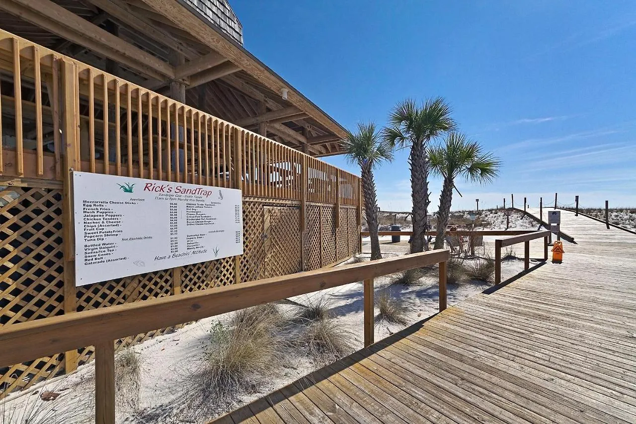Sandpiper Cove 2023 דסטין
