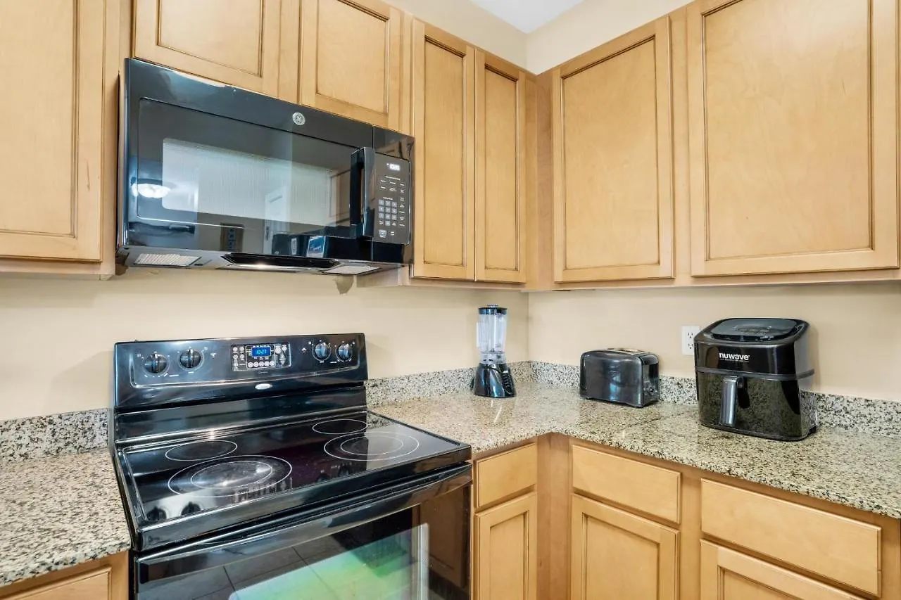 Palms #2210 Jr 2br Holiday home *