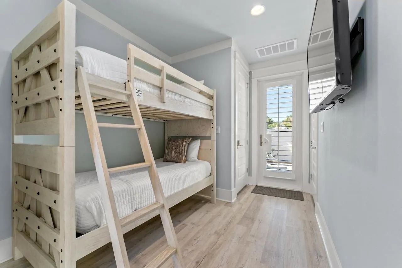 Sandy Buns Chateau With Golf Cart And Heated Pool Destin