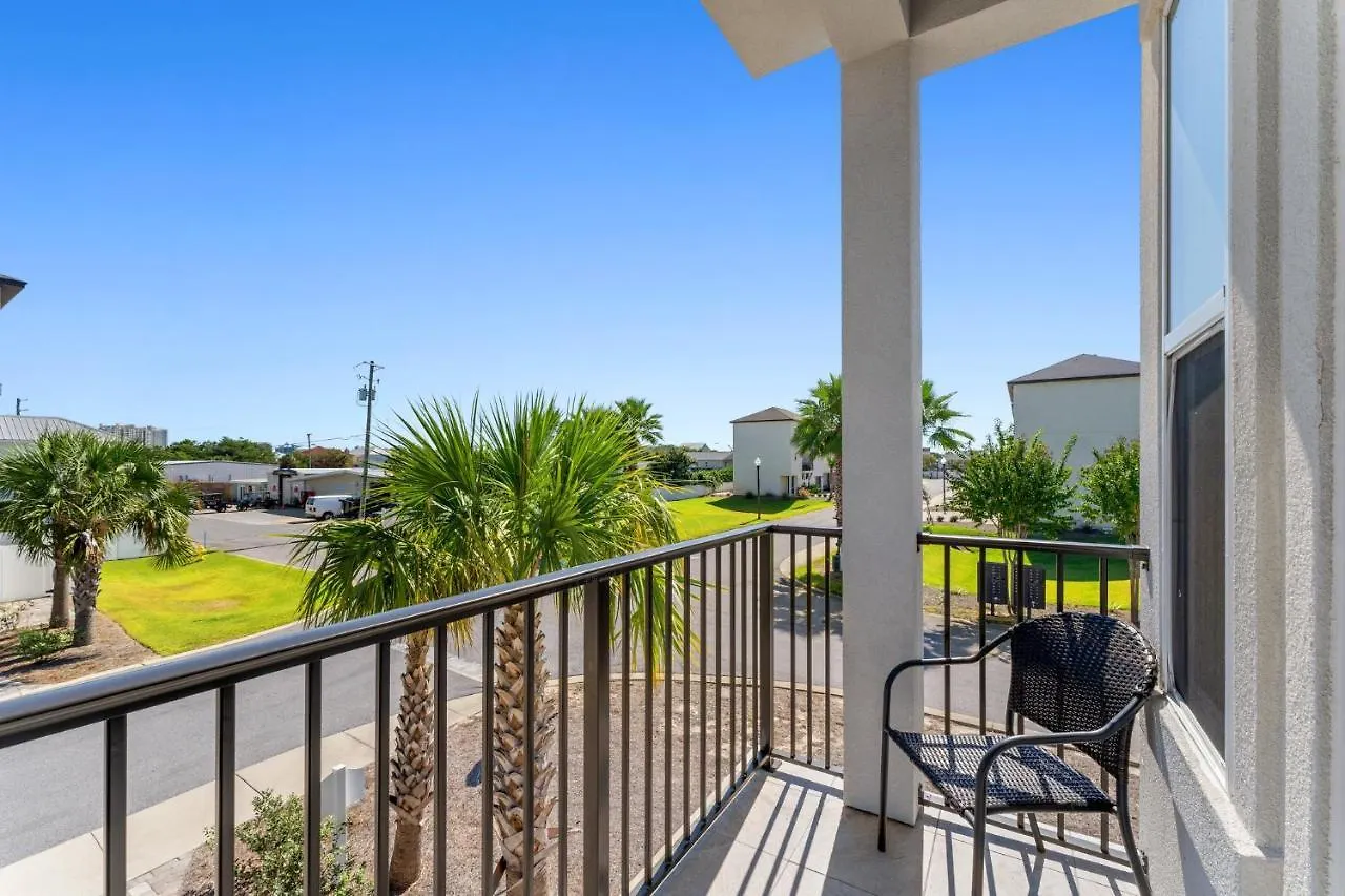 Holiday home Sandy Buns Chateau With Golf Cart And Heated Pool