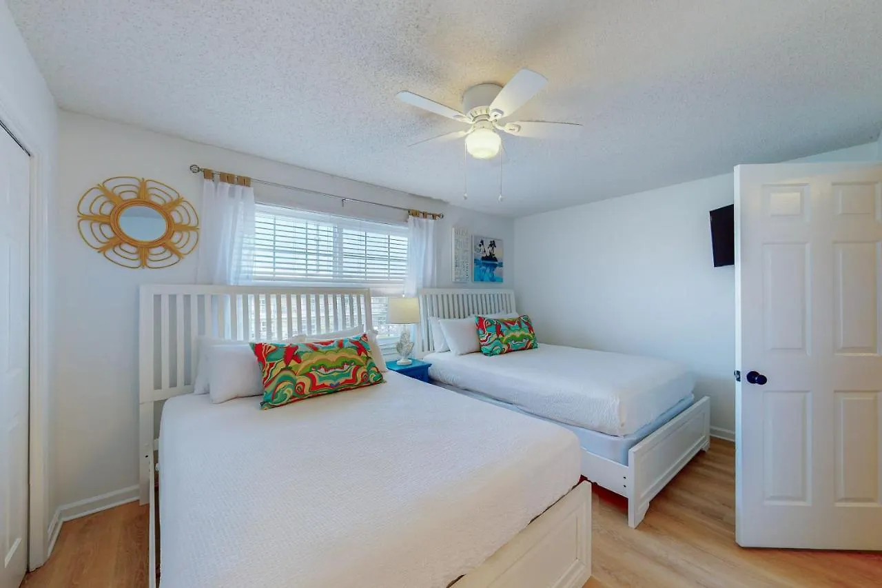 Woodland Shores #21 Holiday home