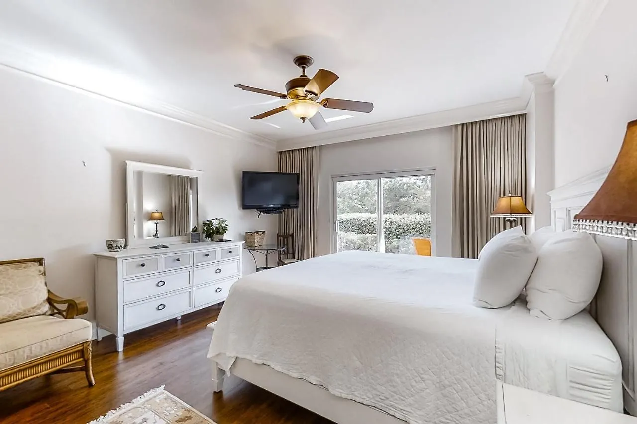 Apartment Tops'l Summit 107a