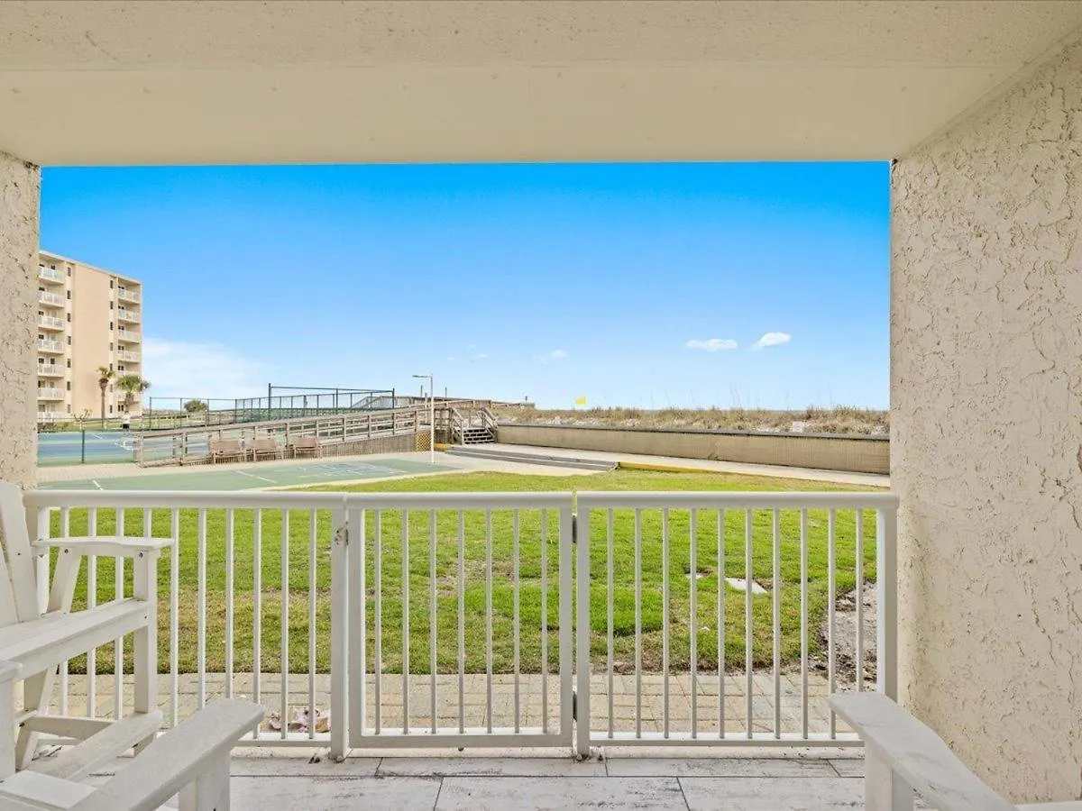 Holiday home Surf And Racquet Unit 102 *