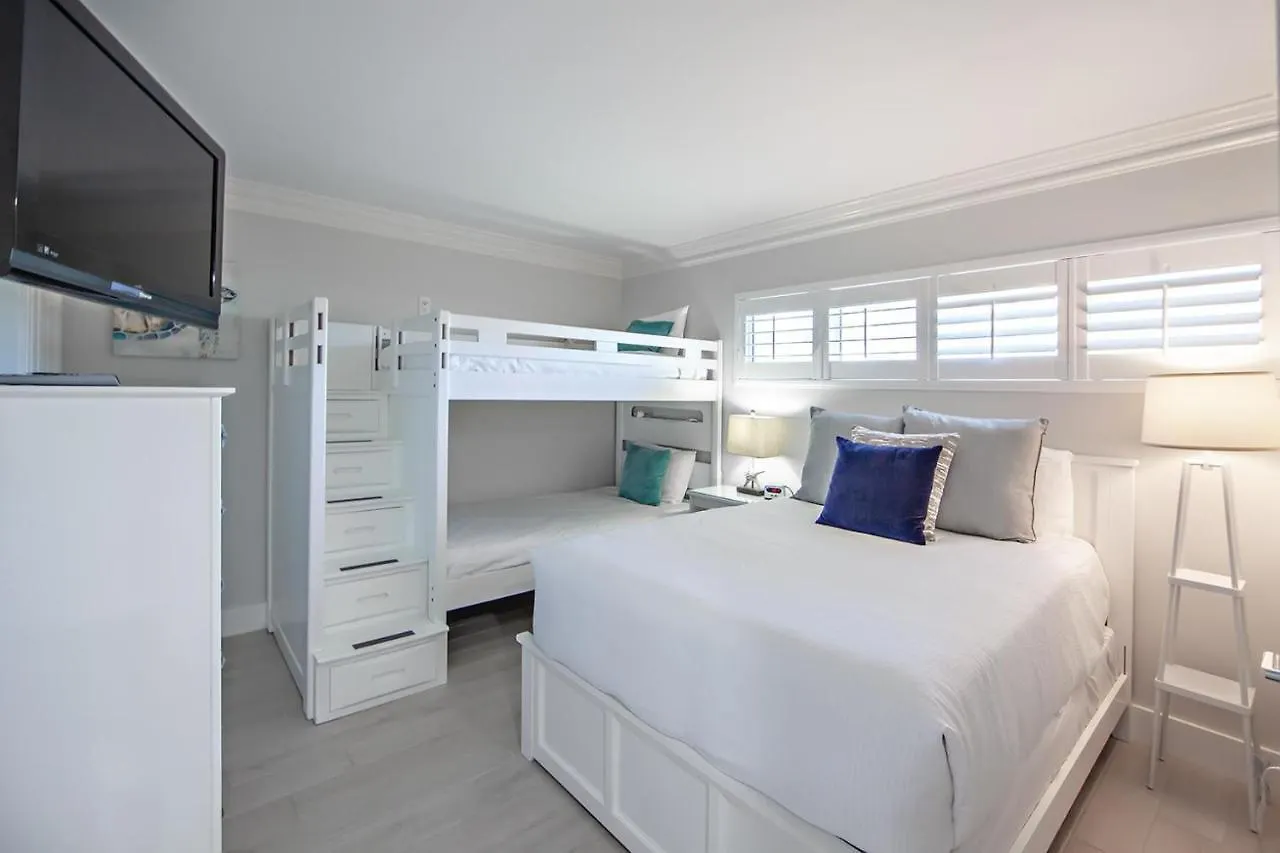 Holiday home Surf And Racquet Unit 104 Destin