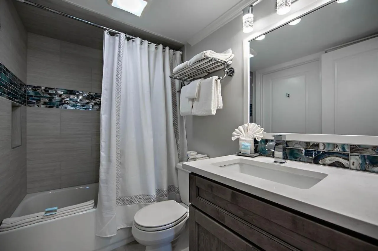 Surf And Racquet Unit 104 Holiday home