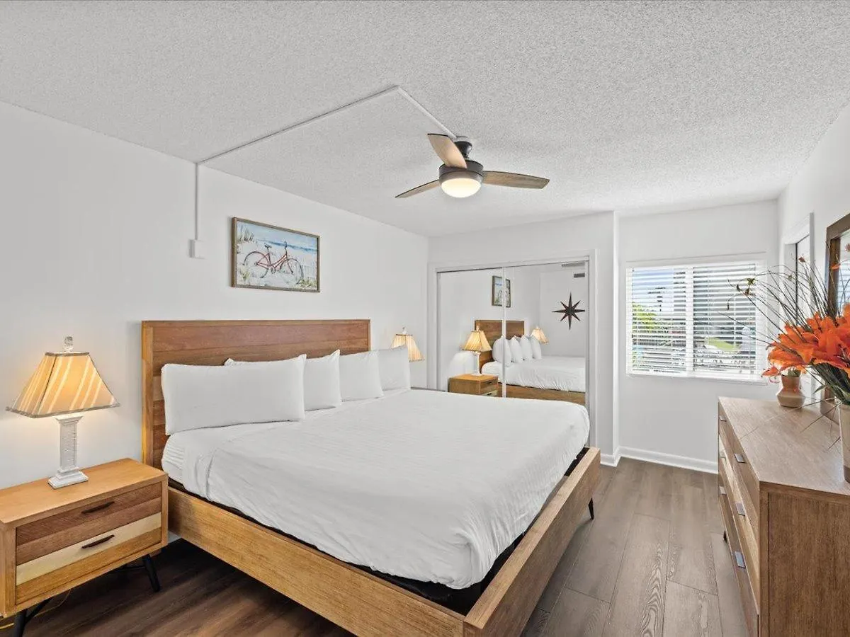 Surf And Racquet Unit 112 Holiday home