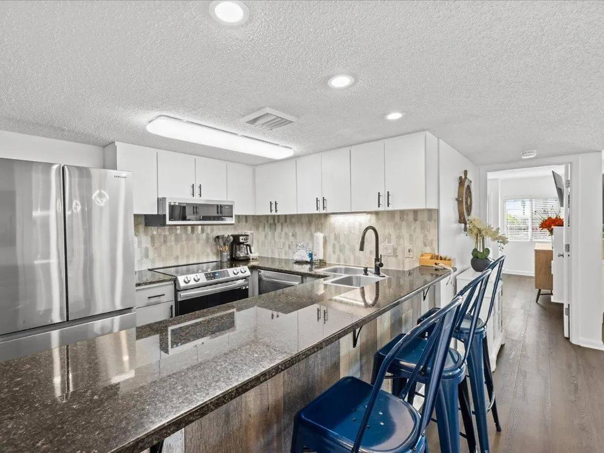 Surf And Racquet Unit 112 Holiday home