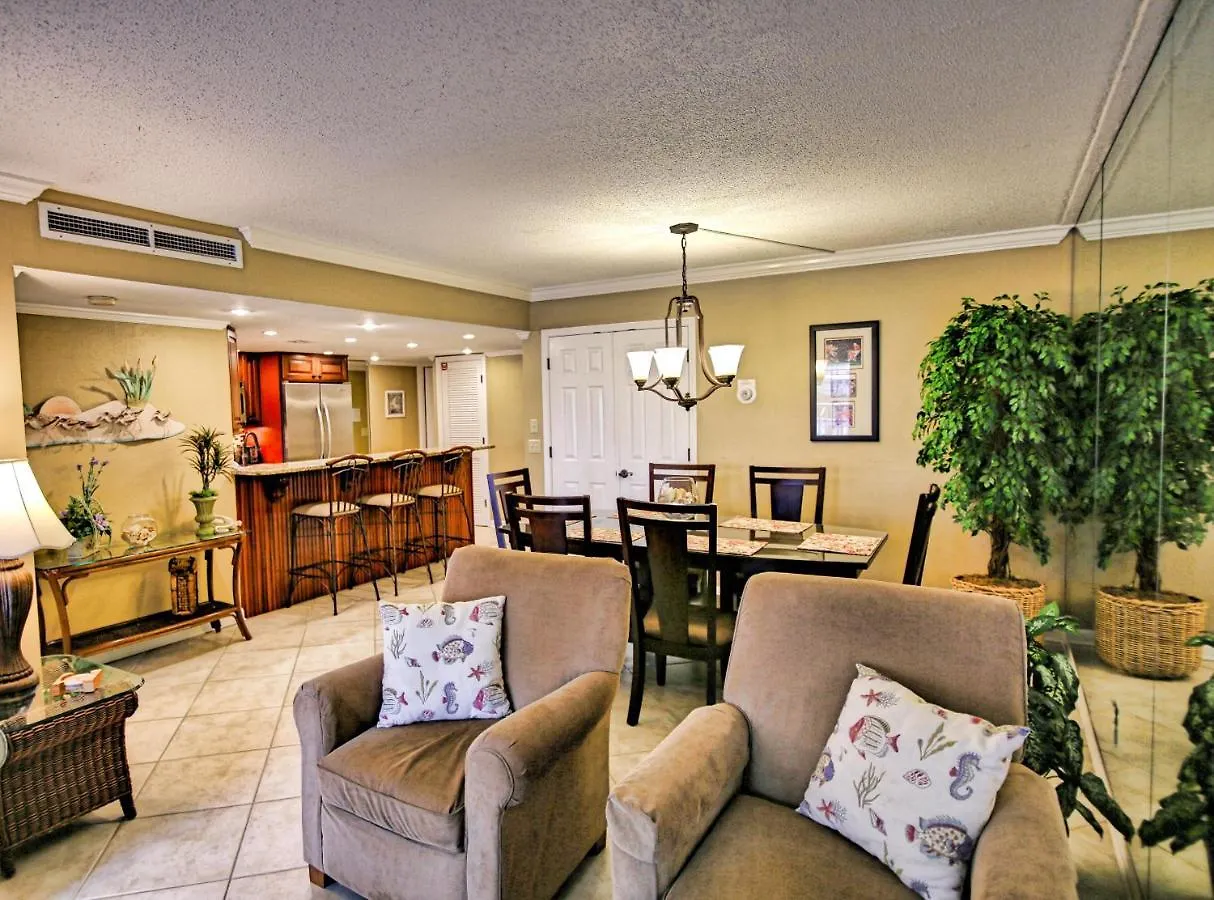 Surf And Racquet Unit 113 Holiday home