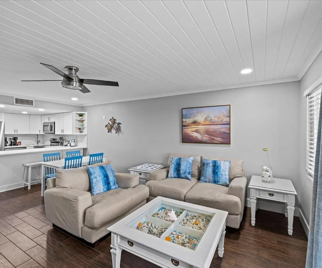 Holiday home Surf And Racquet Unit 109 *