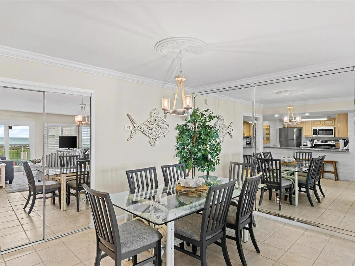 Surf And Racquet Unit 208 Holiday home