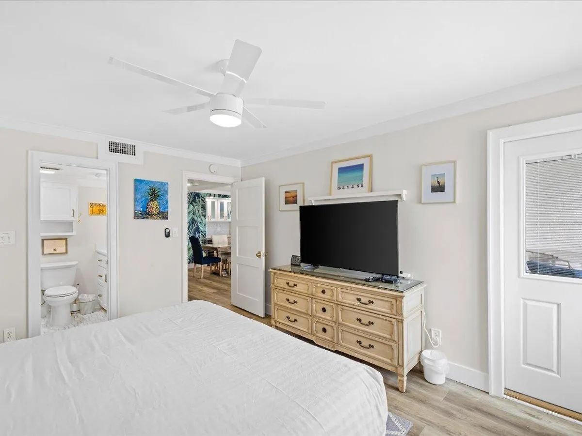 Surf And Racquet Unit 724 Destin