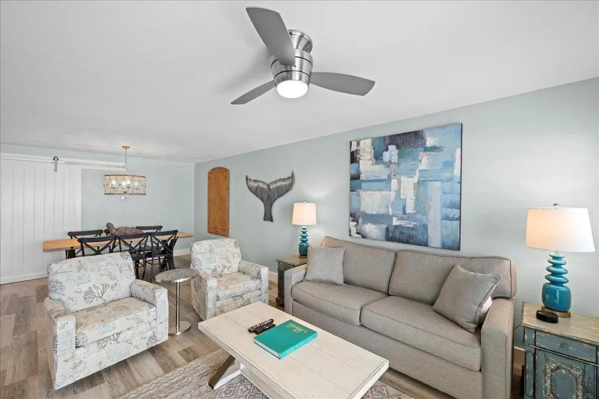 Surf And Racquet Unit 608 * Destin