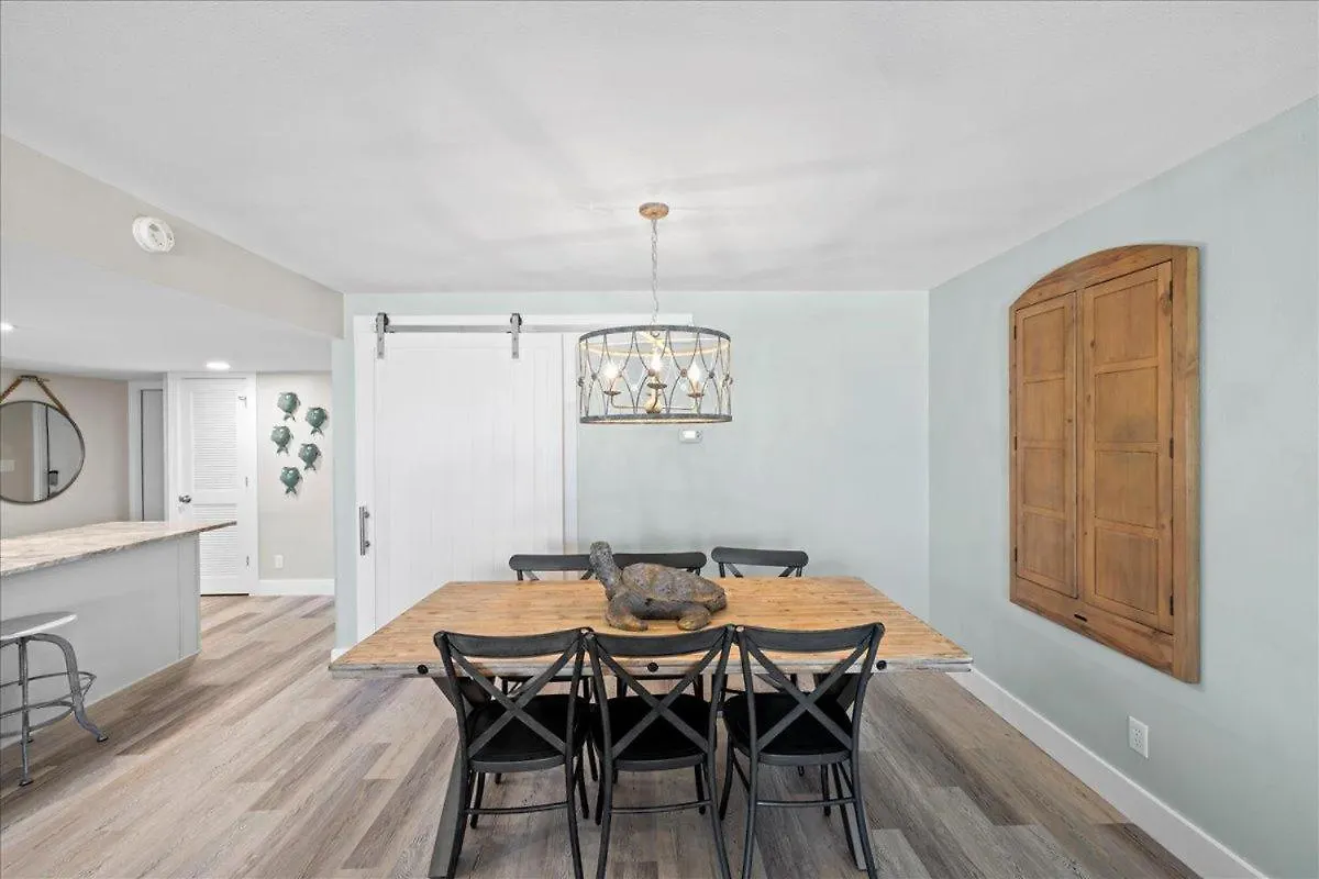 Holiday home Surf And Racquet Unit 608 Destin