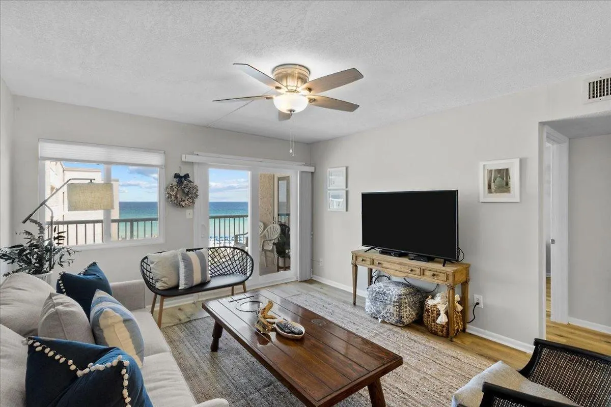 Surf And Racquet Unit 611 Holiday home Destin