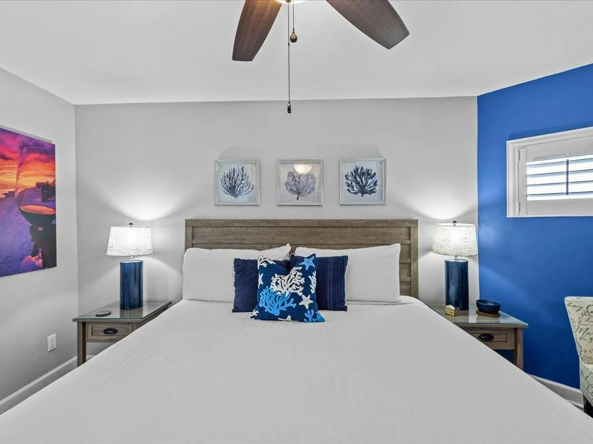 Holiday home Surf And Racquet Unit 713 Destin