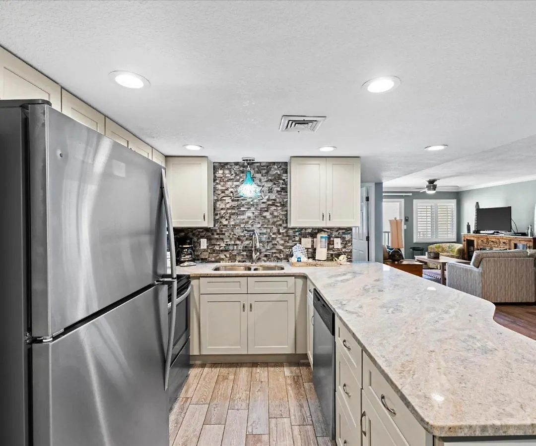 Surf And Racquet Unit 210 Holiday home *