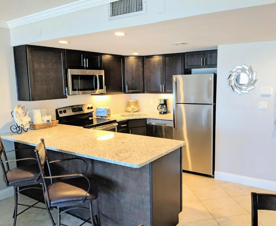Surf And Racquet Unit 622 Destin