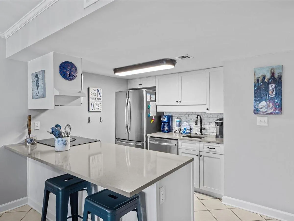 Surf And Racquet Unit 713 Holiday home Destin