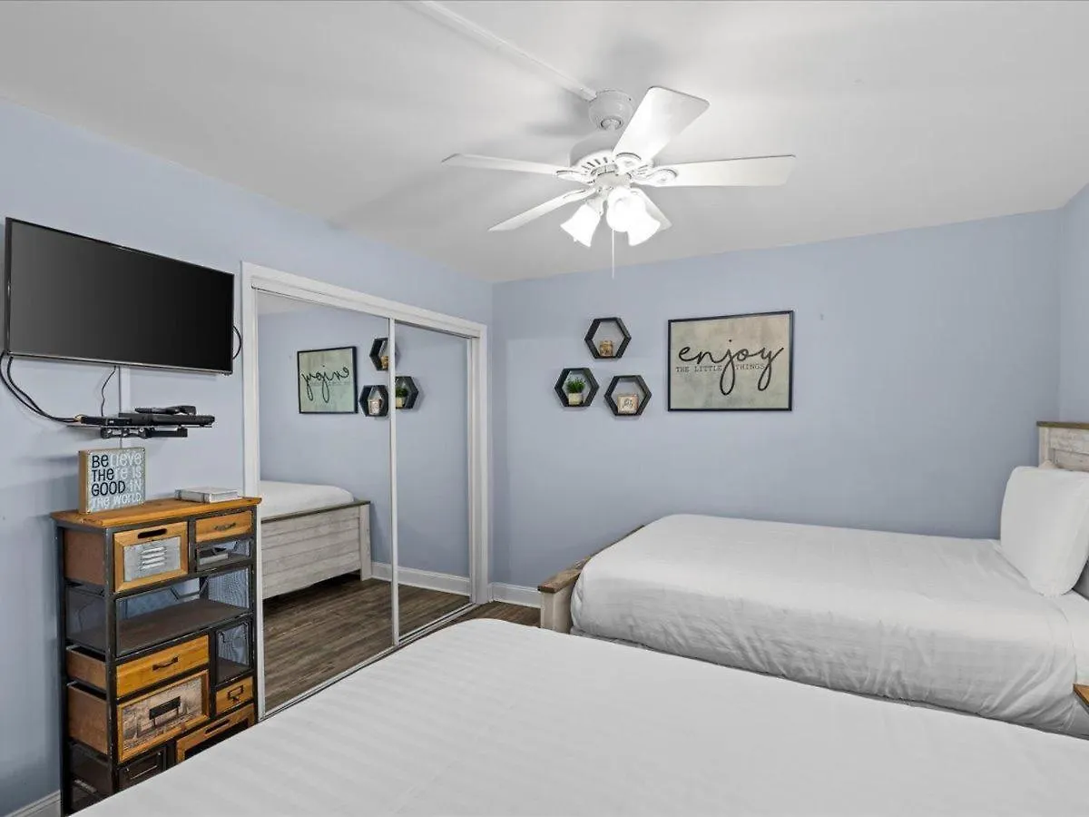 Holiday home Surf And Racquet Unit 607 *