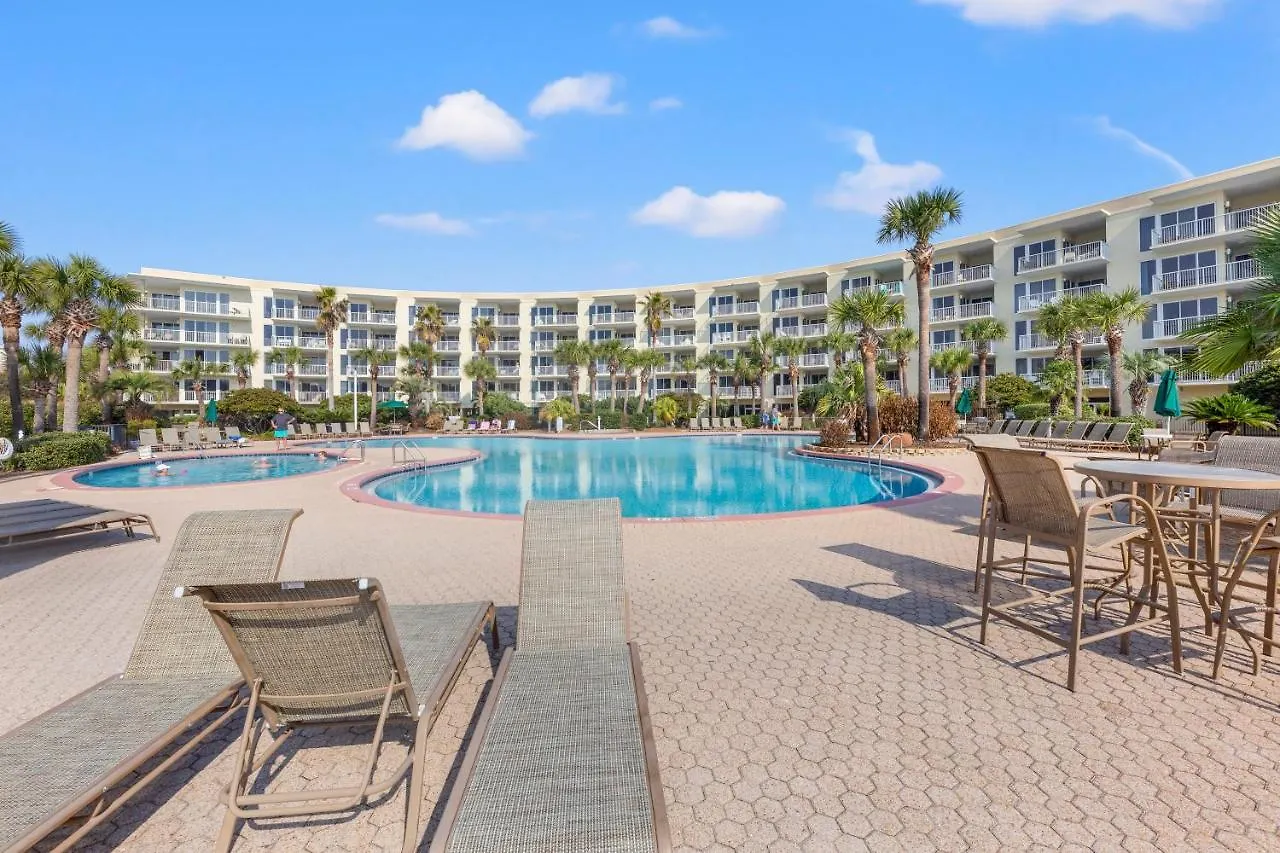 Newly Renovated! Breathtaking Views! Fourth Floor! Pools! Grill! Chairs