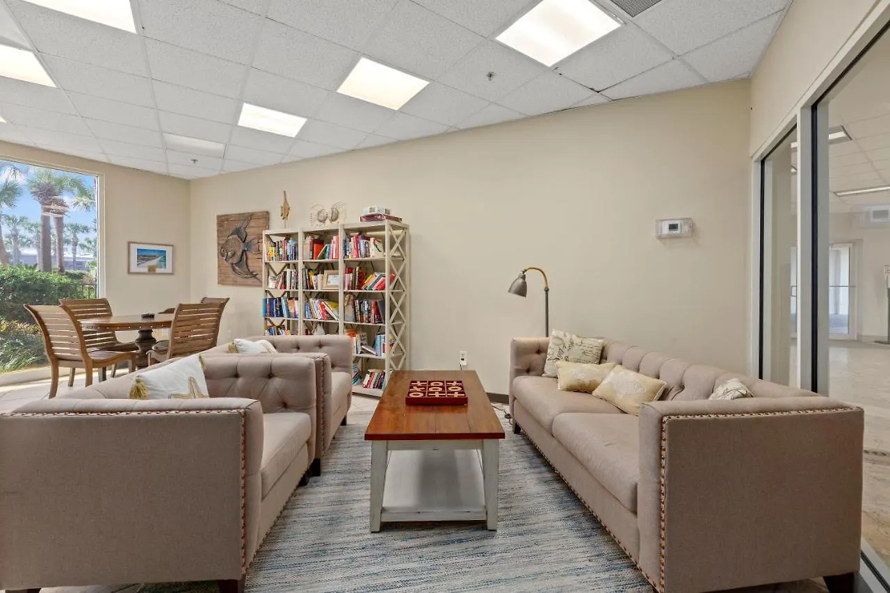Crescent At Miramar-gulf Front Luxury Condo-free Chairs! Holiday home *