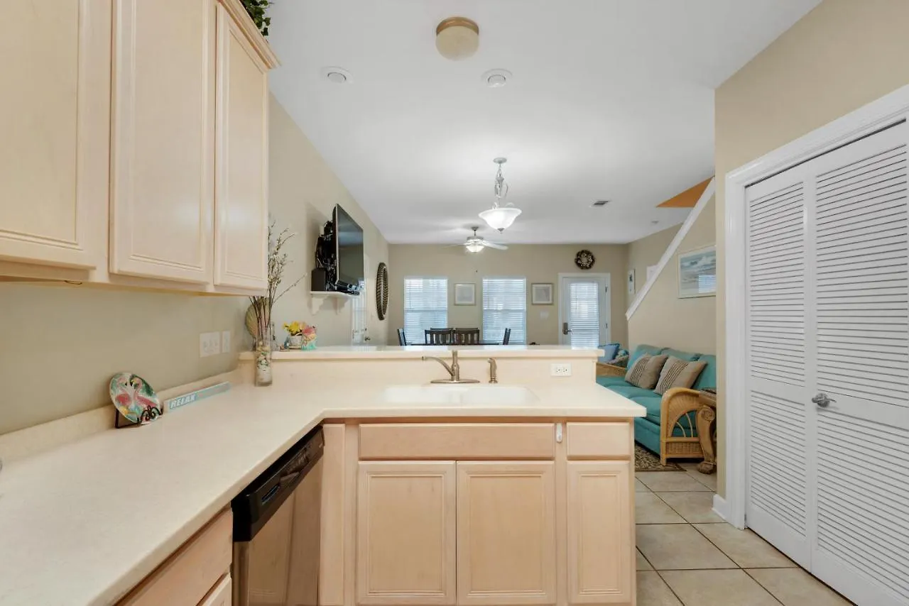 Light House Townhome *