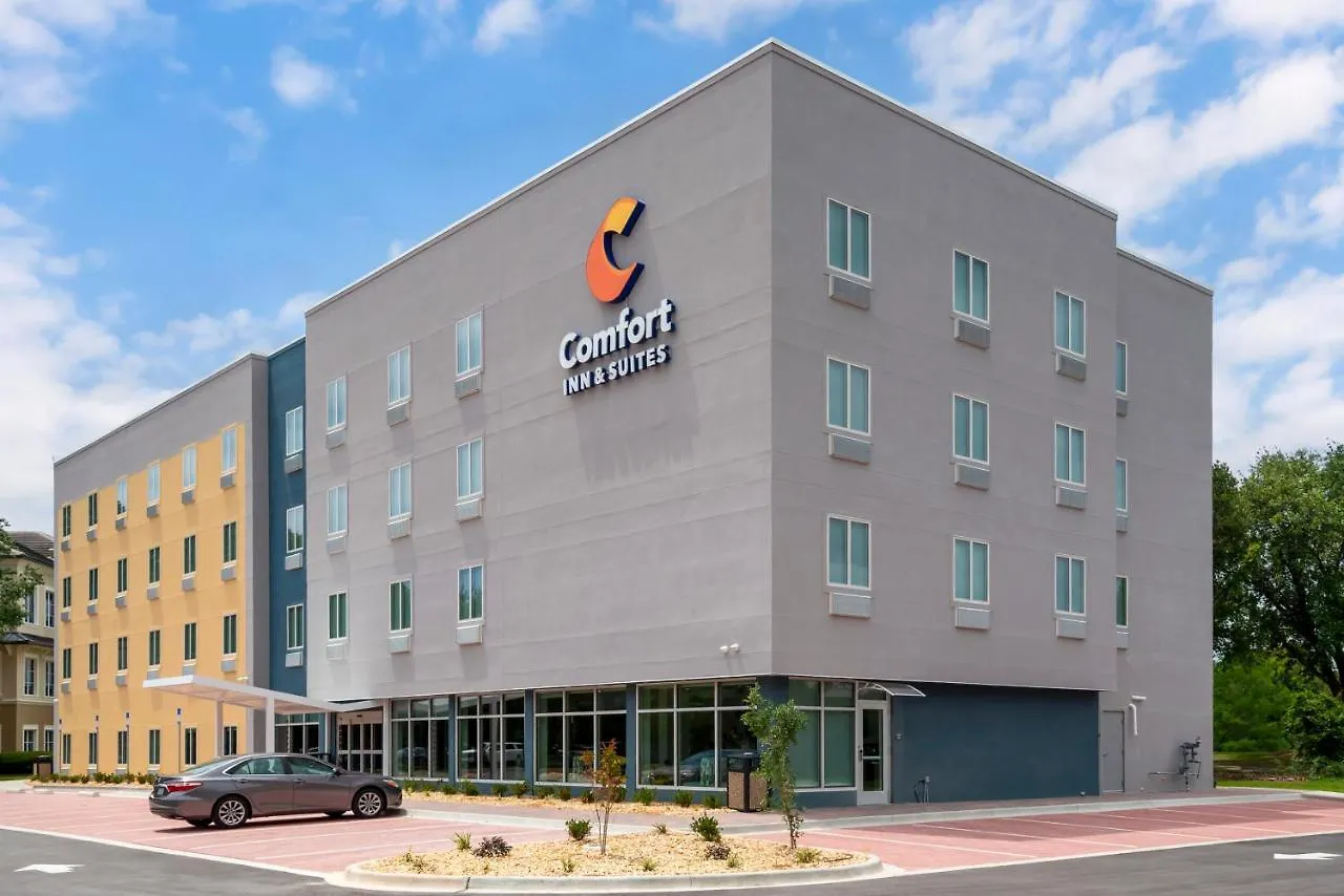 Comfort & Suites Hotel Miramar Beach