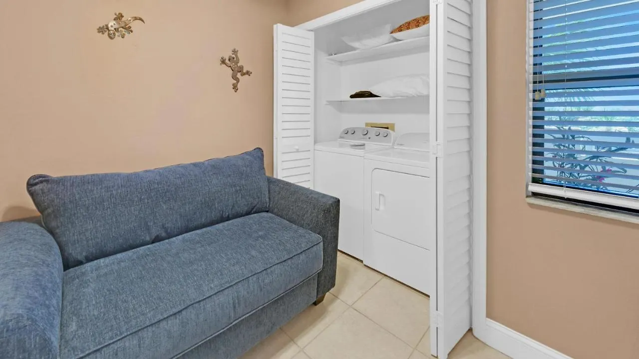 Inlet Reef 215 - Spacious With Complimentary Seasonal Service And Great Water Views Holiday home Destin