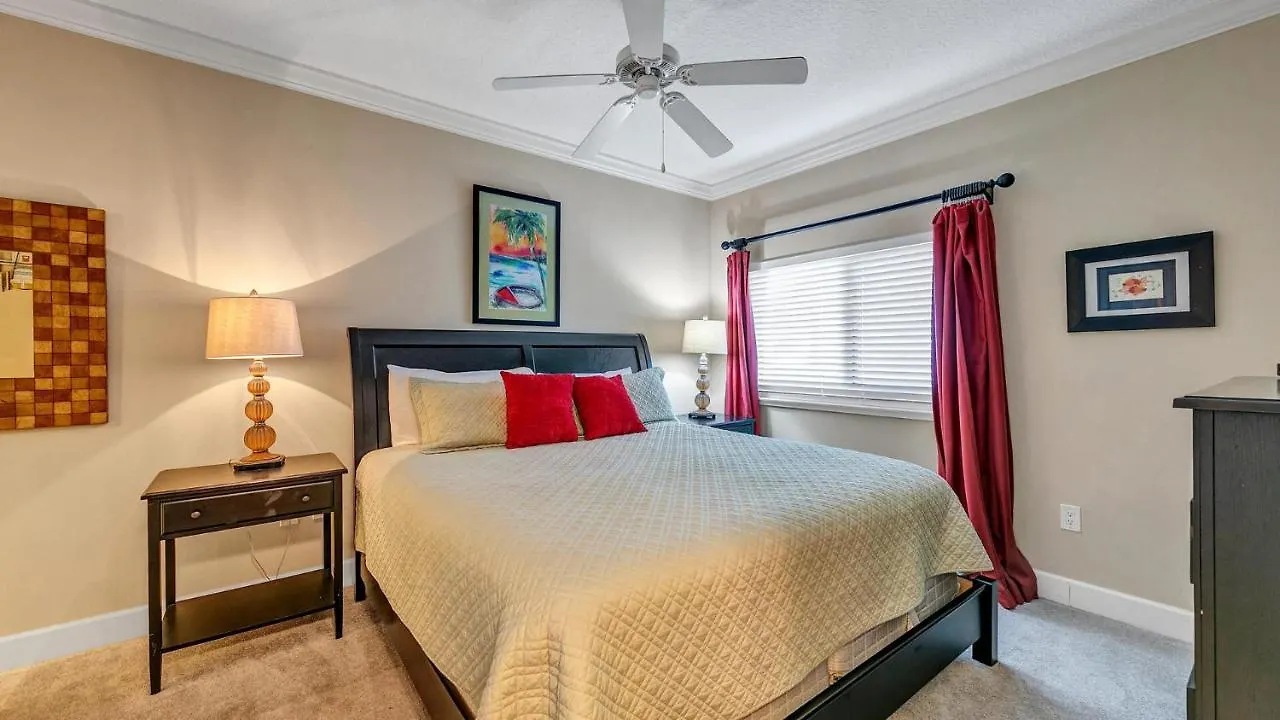 Harbor Landing 203b - Spacious With Views Of The Harbor And Gulf Destin