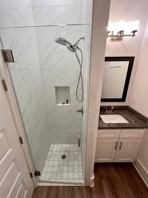 Spacious 4br With Golf Cart & Pool Access