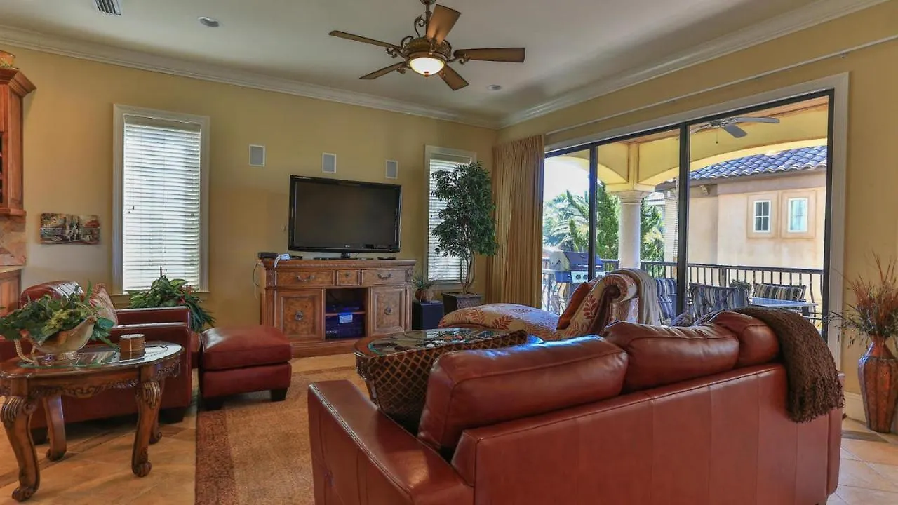 Tuscany - Easy Beach Access Large Community Pool And Hot Tub Small Dogs Welcome With Pet Fee *
