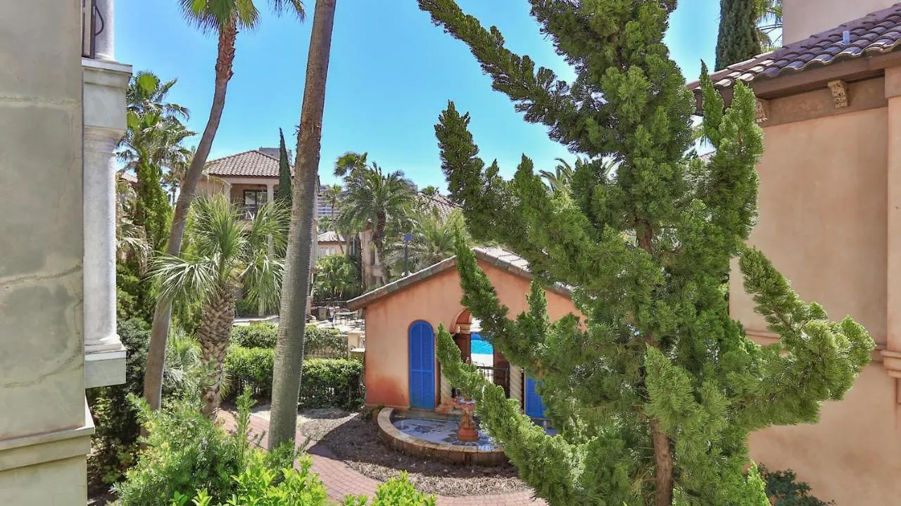 Tuscany - Easy Beach Access Large Community Pool And Hot Tub Small Dogs Welcome With Pet Fee Holiday home Destin