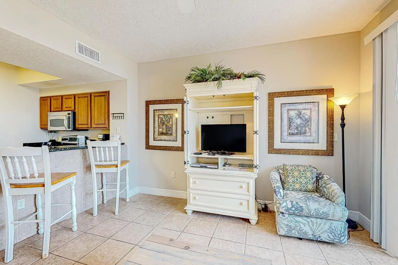 Ariel Dunes I 505 Apartment *