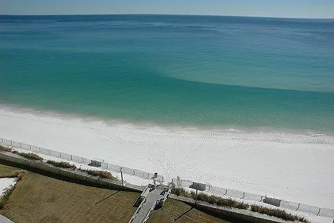 2122 Stunning Three-bedroom Penthouse Shoreline Towers 2122 Destin