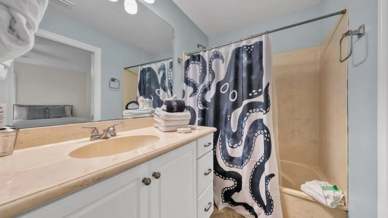 Holiday home Aegean 105 - Updated Front On Isle Destin
