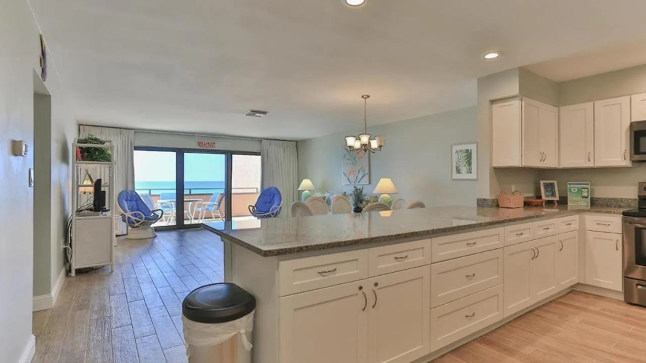 Aegean 204 - Beautiful Front Second Floor Unit At The Aegean