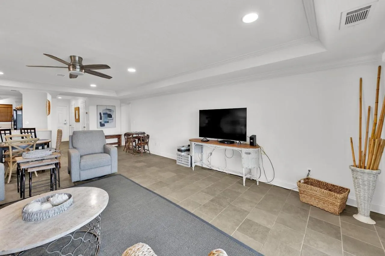 Aegean 104 - Updated Aegean Gulf Front Holiday home *