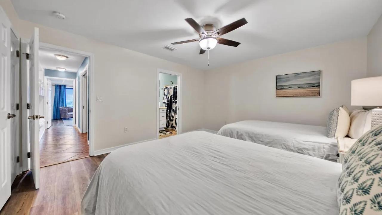 Holiday home Aegean 105 - Updated Front On Isle Destin