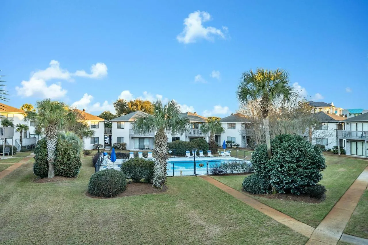Crystal Village Ii 6b - Close To The 2bd 2ba Destin